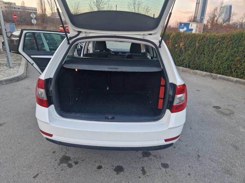 Skoda Octavia 1.8TSI/DSG/LED, снимка 13 - Автомобили и джипове - 48146253