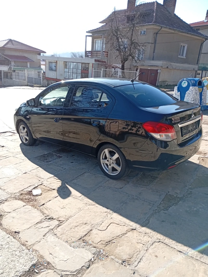 Mitsubishi Attrage 1.2, снимка 3 - Автомобили и джипове - 48556754