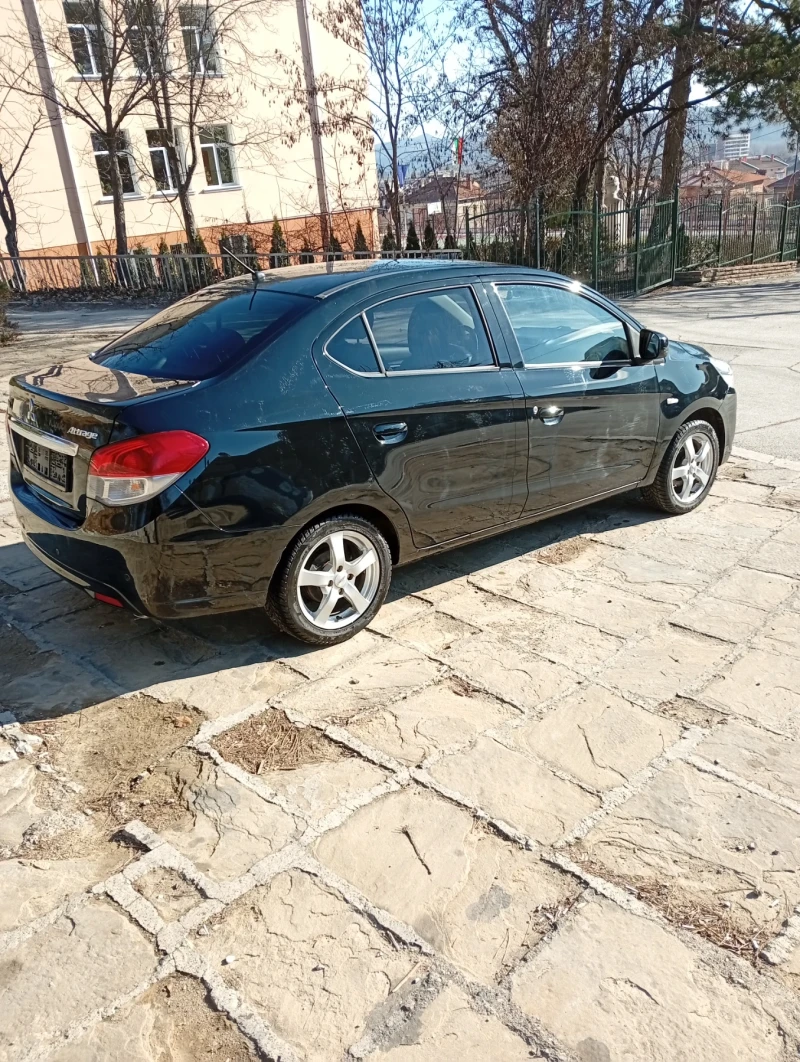 Mitsubishi Attrage 1.2, снимка 5 - Автомобили и джипове - 48556754