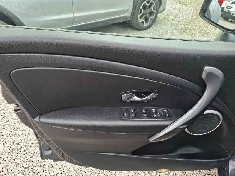 Renault Megane 1.5 = dci. - 110кс.  GTline, снимка 12 - Автомобили и джипове - 49678053