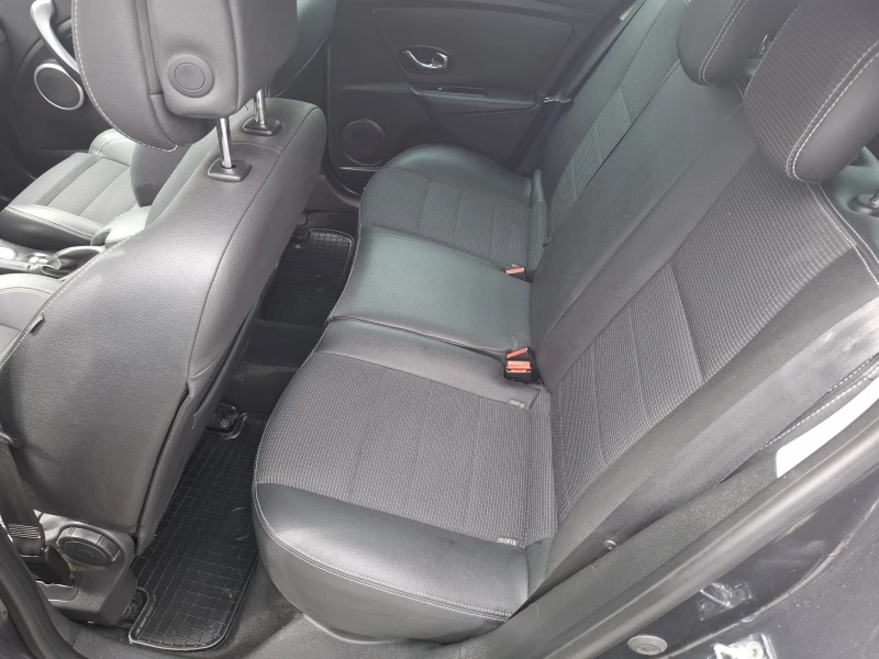 Renault Megane 1.5 = dci. - 110кс.  GTline, снимка 11 - Автомобили и джипове - 49678053