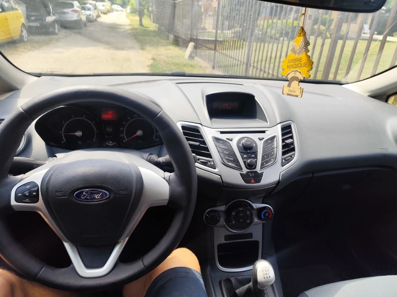Ford Fiesta LPG, снимка 7 - Автомобили и джипове - 52338118
