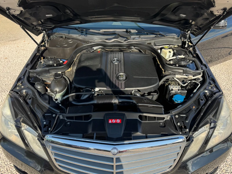 Mercedes-Benz E 220 170кс.-АВТОМАТ, снимка 7 - Автомобили и джипове - 52079041