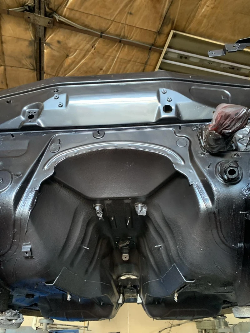 BMW 745 e23, снимка 16 - Автомобили и джипове - 52470290