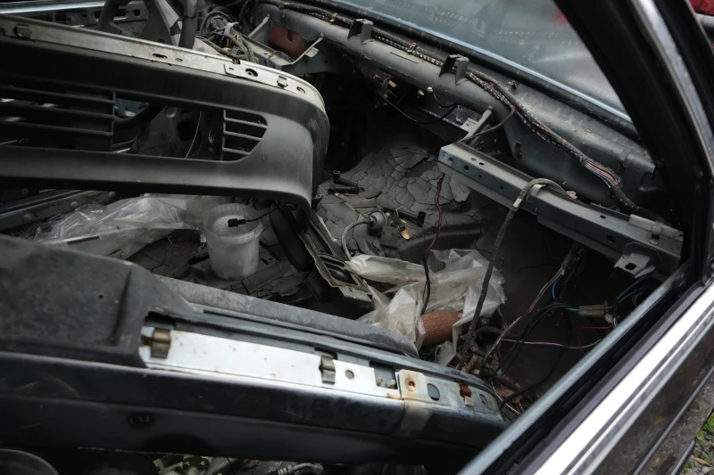 BMW 745 e23, снимка 6 - Автомобили и джипове - 52470290