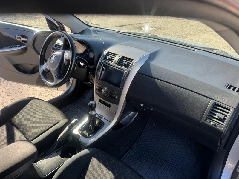 Toyota Corolla Втори собственик!, снимка 10 - Автомобили и джипове - 52674275