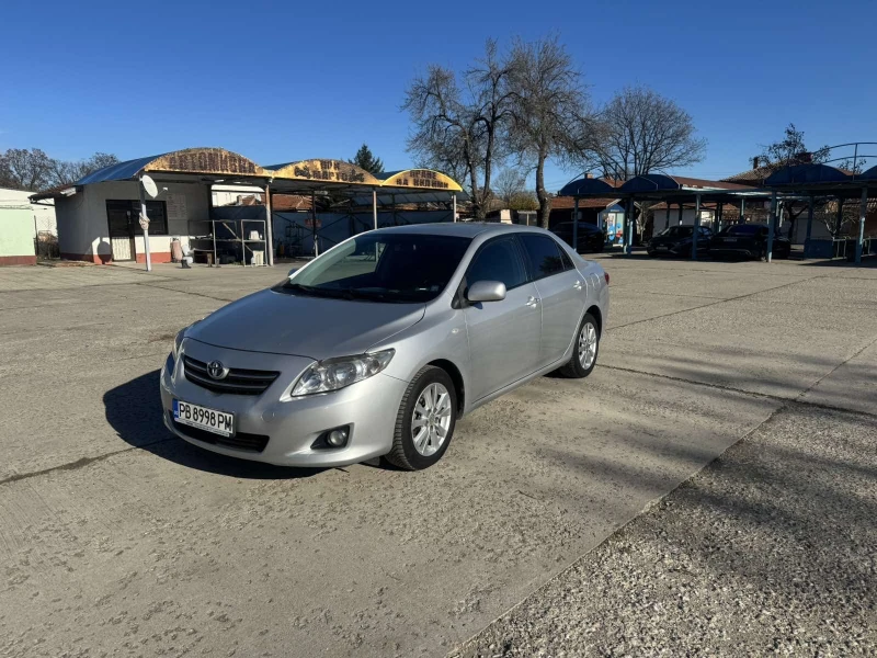 Toyota Corolla Втори собственик!, снимка 2 - Автомобили и джипове - 52674275
