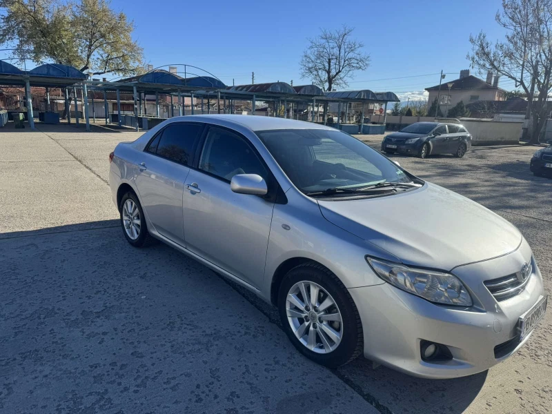 Toyota Corolla Втори собственик!, снимка 3 - Автомобили и джипове - 52674275