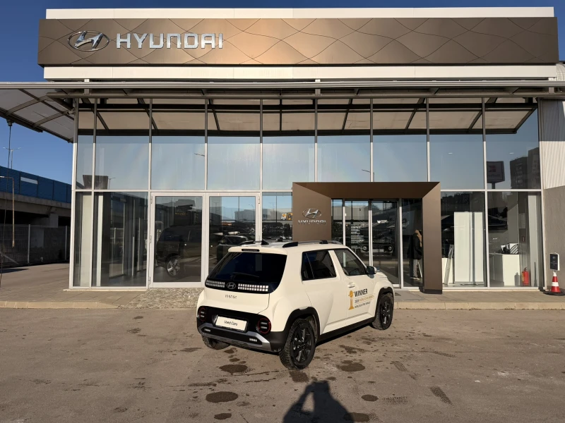 Hyundai Inster Exclusive 49kWh, снимка 5 - Автомобили и джипове - 53156067