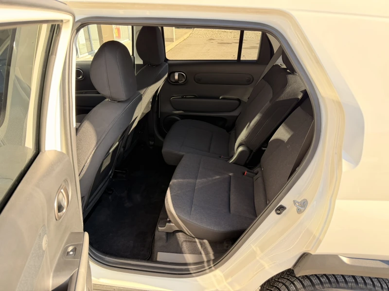 Hyundai Inster Exclusive 49kWh, снимка 12 - Автомобили и джипове - 53156067