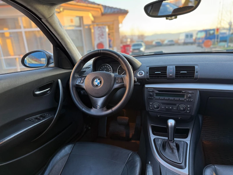 BMW 120 Auto/Подгрев/Кожа/Люк, снимка 11 - Автомобили и джипове - 53167791