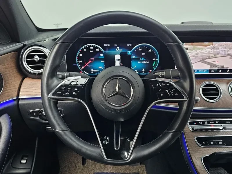 Mercedes-Benz E 200 - САМО 30% АВАНС, снимка 13 - Автомобили и джипове - 55568440