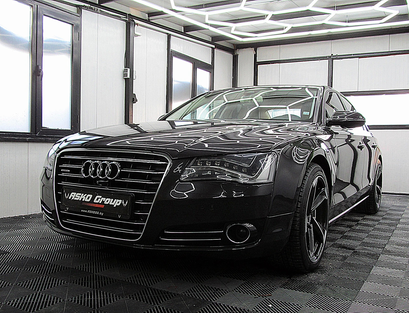 Audi A8 4.2TDI/FUL LED/360K ВАКУМ ПОДГРЕВ ОБДУХВАНЕ ЛИЗИНГ, снимка 1