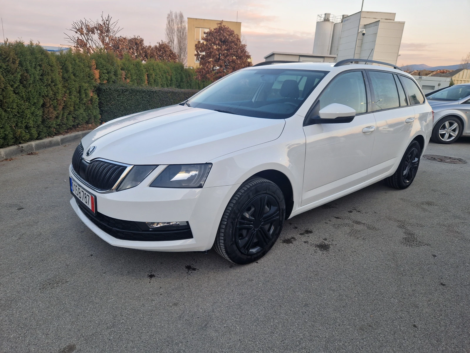 Skoda Octavia 1.8TSI/DSG/LED - [1] 