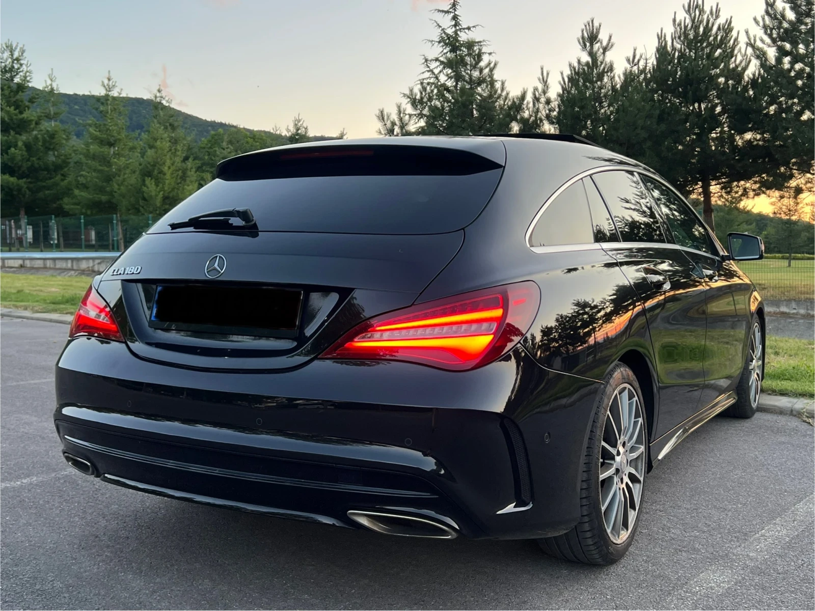 Mercedes-Benz CLA 180 AMG Shooting Brake /ОТ ПРЕДСТАВИТЕЛСТВО/БЕЛГИЯ - изображение 6