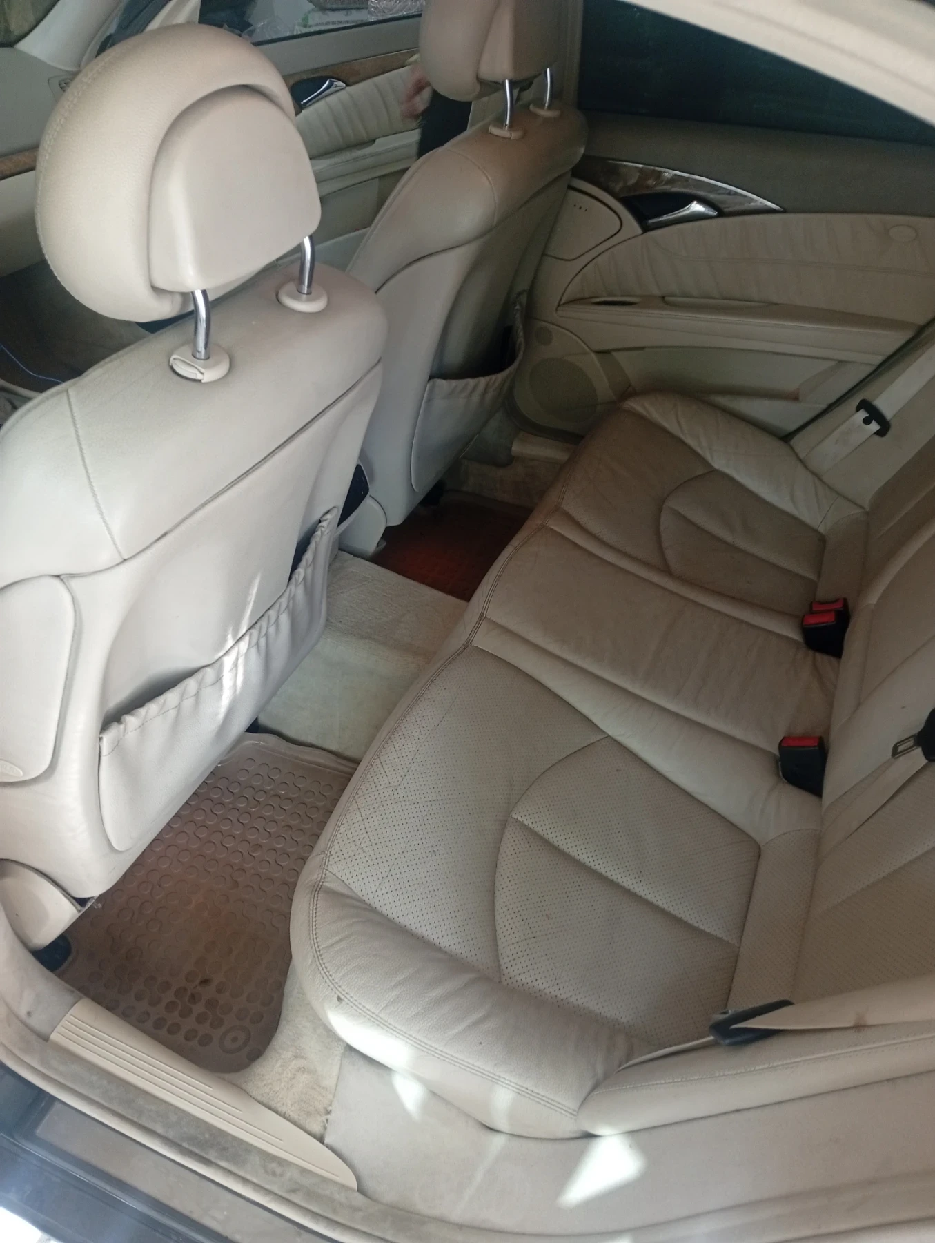 Mercedes-Benz E 320  - изображение 6