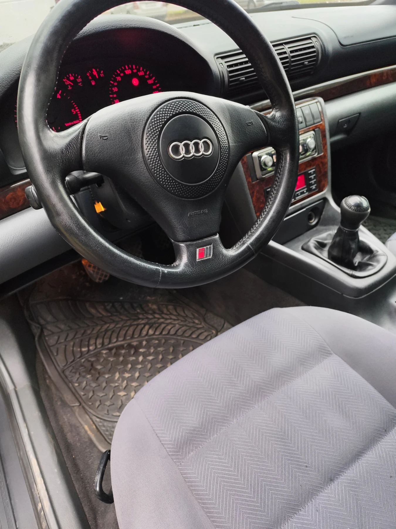 Audi A4 | Mobile.bg   12