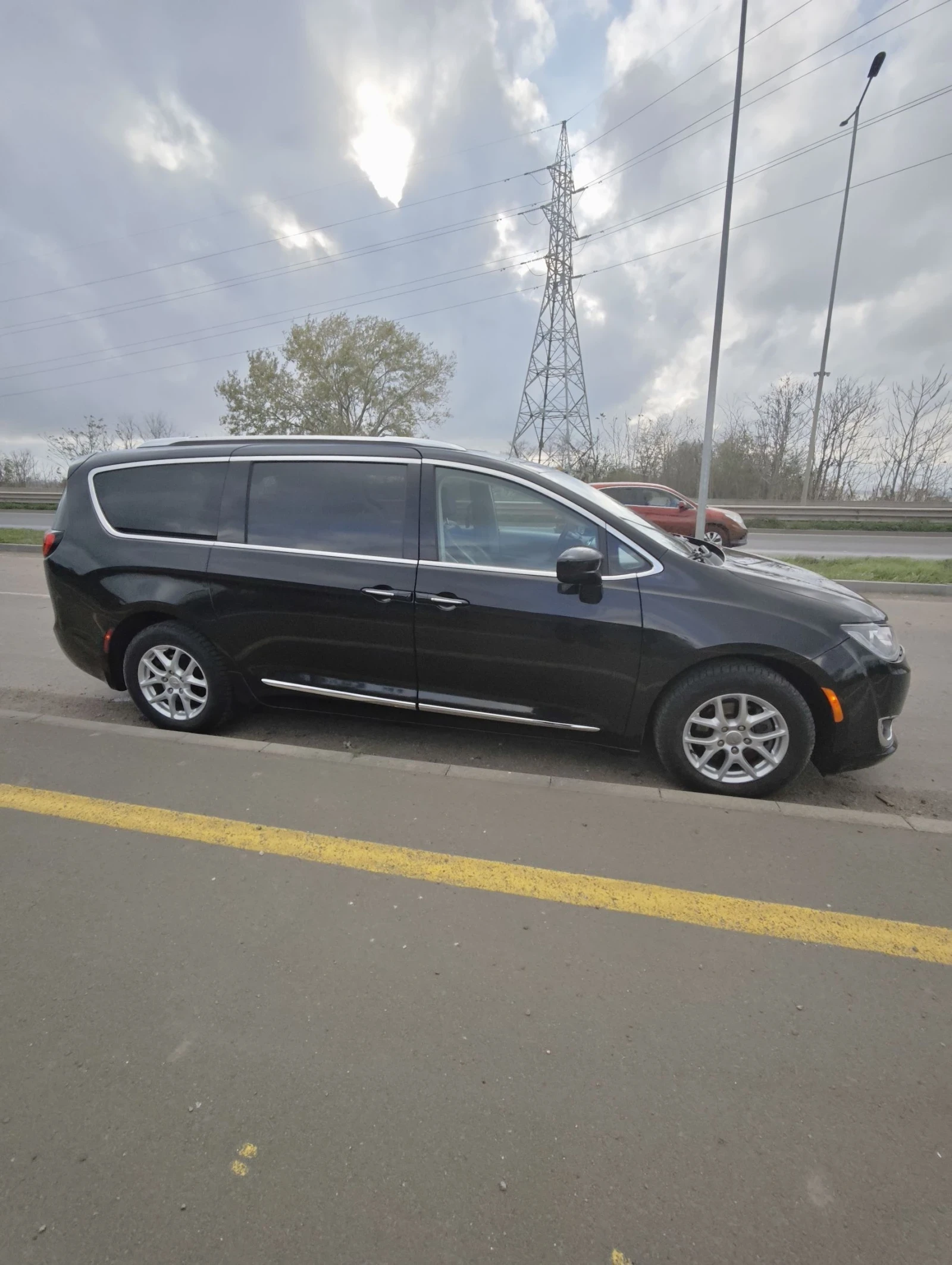 Chrysler Pacifica 2020г. LPG - изображение 3