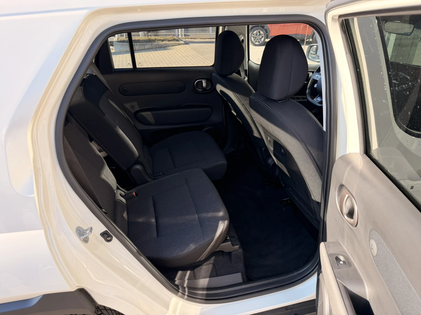 Hyundai Inster Exclusive 49kWh | Mobile.bg � ����������� 11