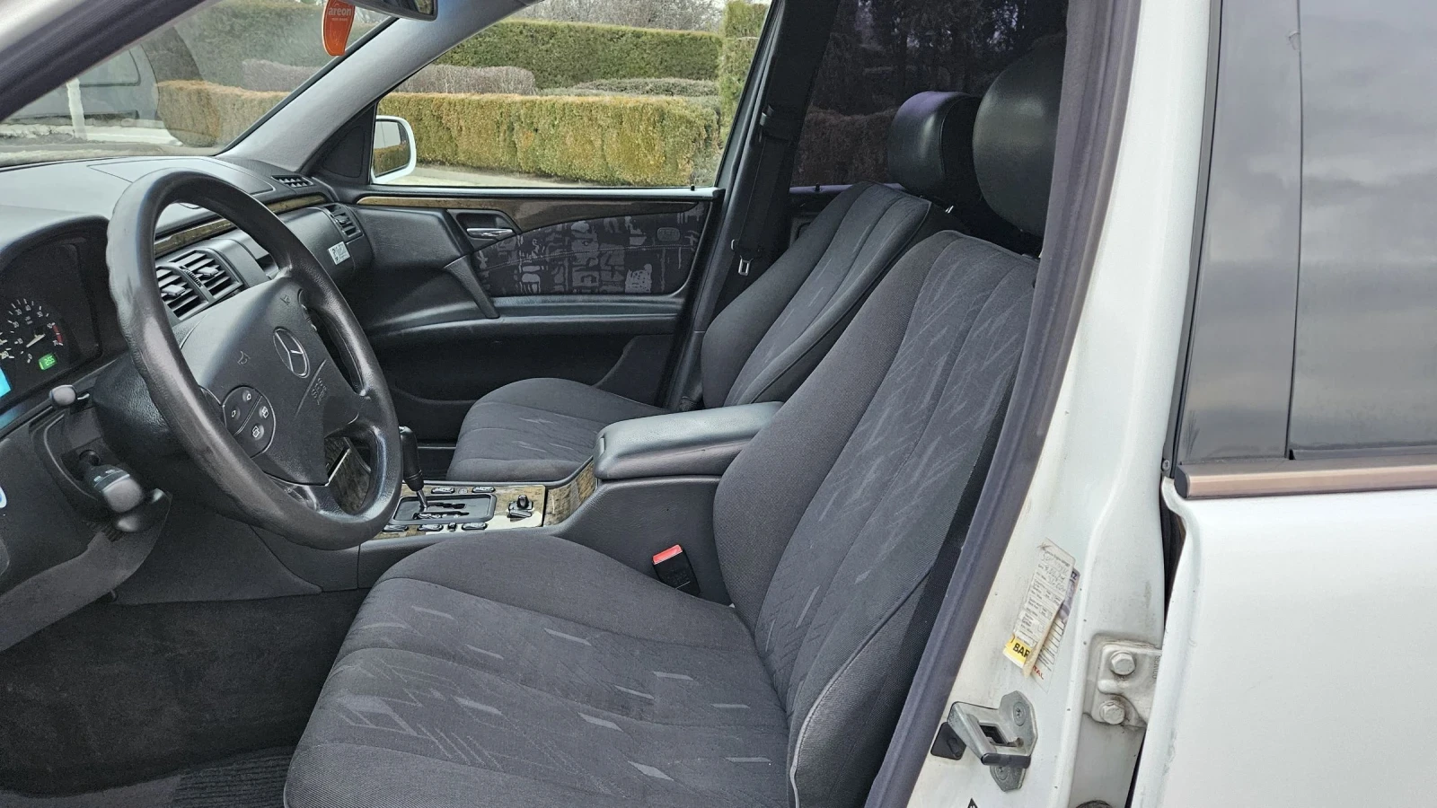 Mercedes-Benz E 280 ГАЗ- БЕНЗИН - изображение 8