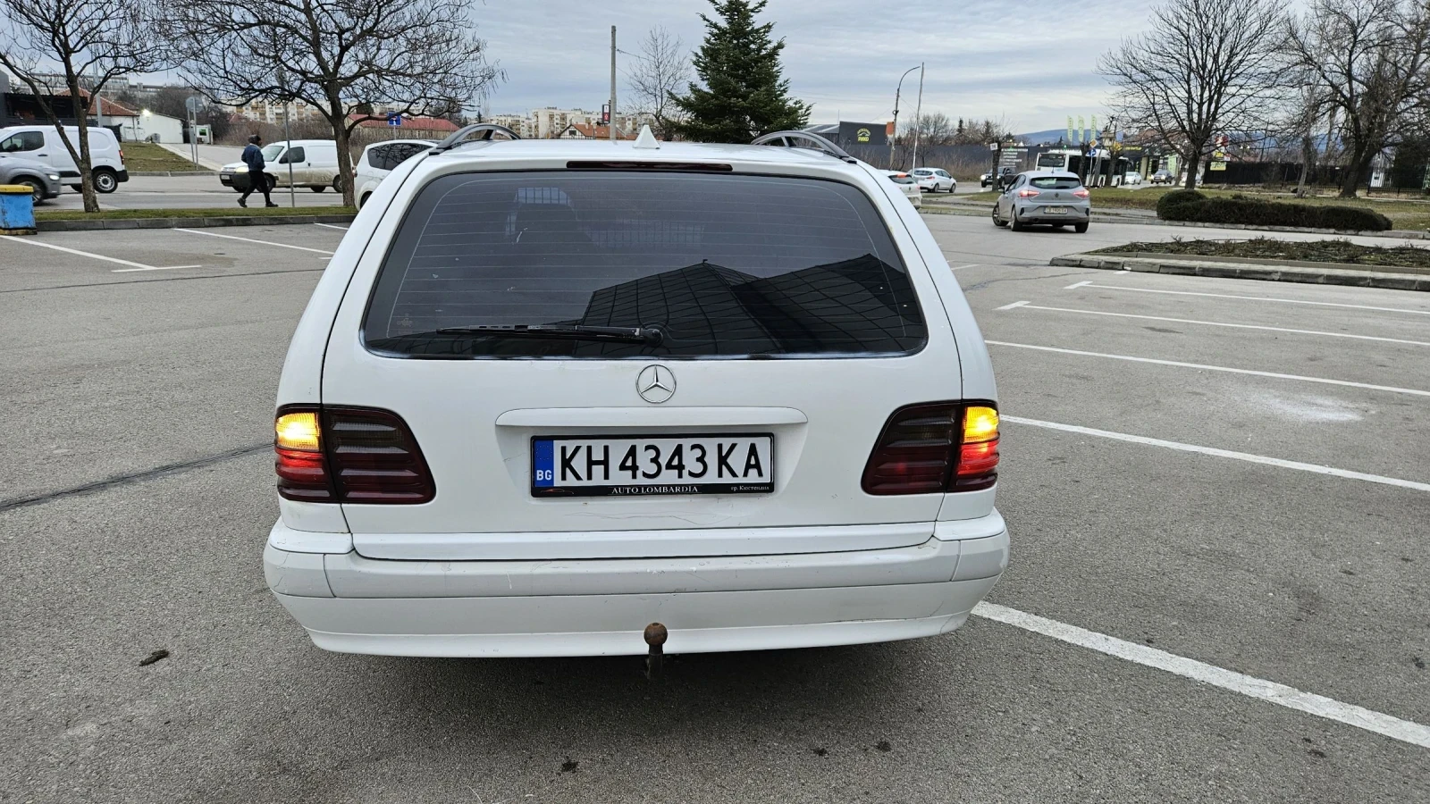 Mercedes-Benz E 280 ГАЗ- БЕНЗИН - изображение 2