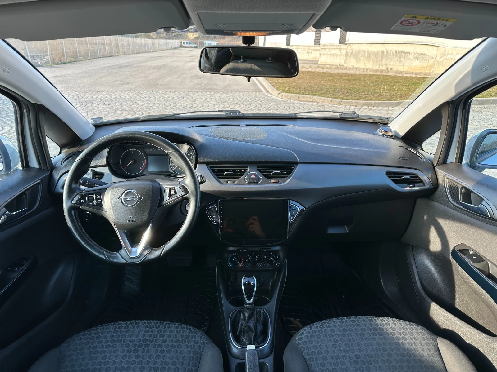 Opel Corsa 1.3CDTI AUTOMATIC FACELIFT, снимка 9 - Автомобили и джипове - 53762834