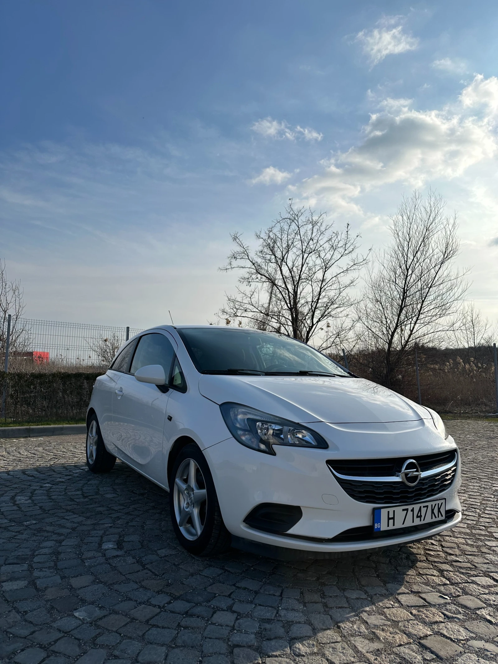 Opel Corsa 1.3CDTI AUTOMATIC FACELIFT, снимка 4 - Автомобили и джипове - 53762834