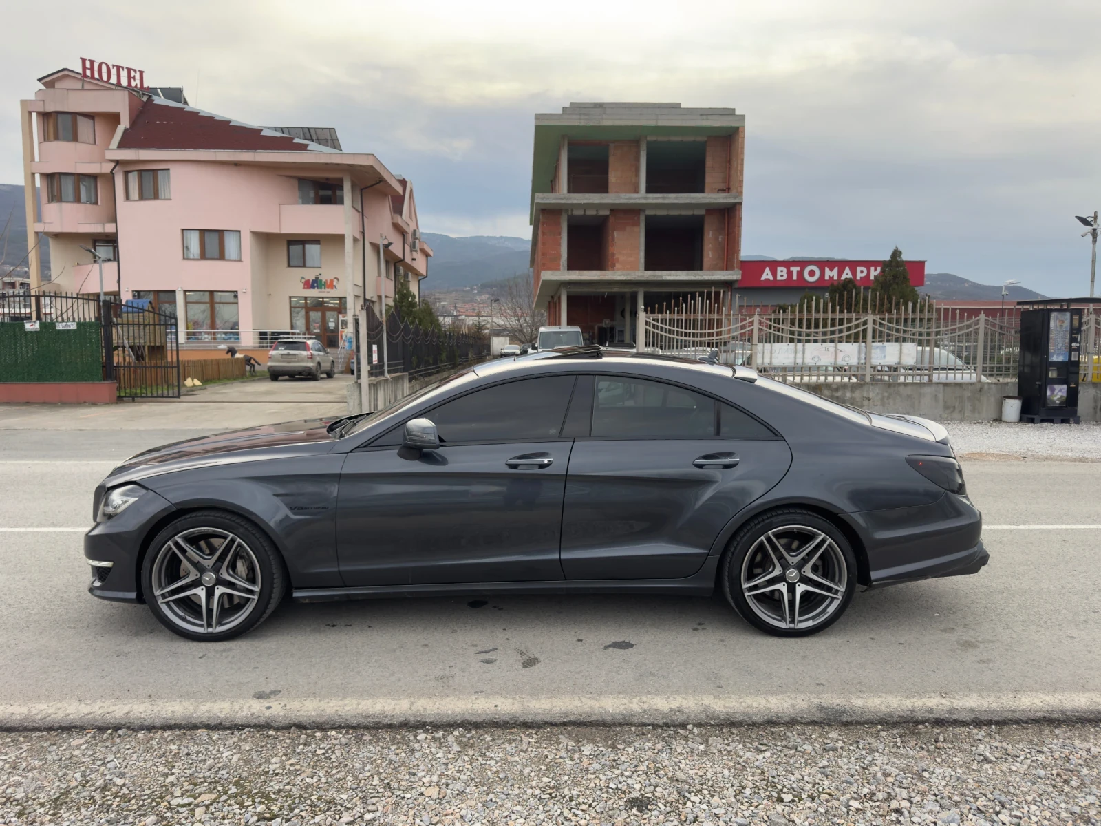 Mercedes-Benz CLS 550 Cls550 ВИЗИЯ 63АMG, снимка 3 - Автомобили и джипове - 53770840