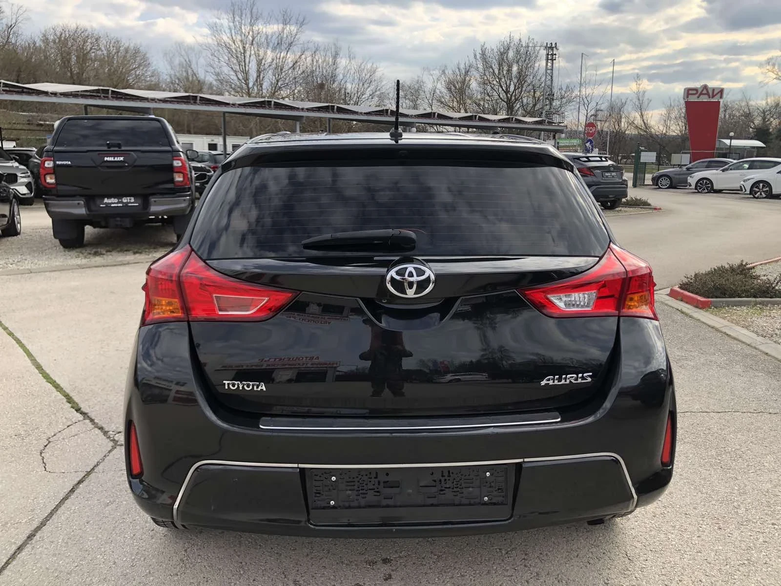 Toyota Auris 1.4D4D, снимка 5 - Автомобили и джипове - 53992517