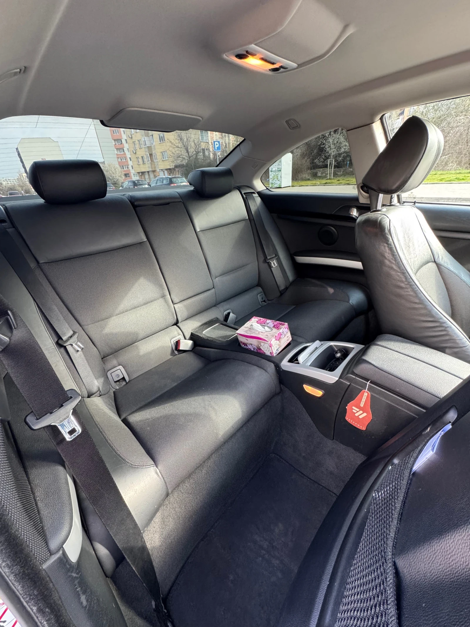 BMW 325 Xi, снимка 7 - Автомобили и джипове - 54043448