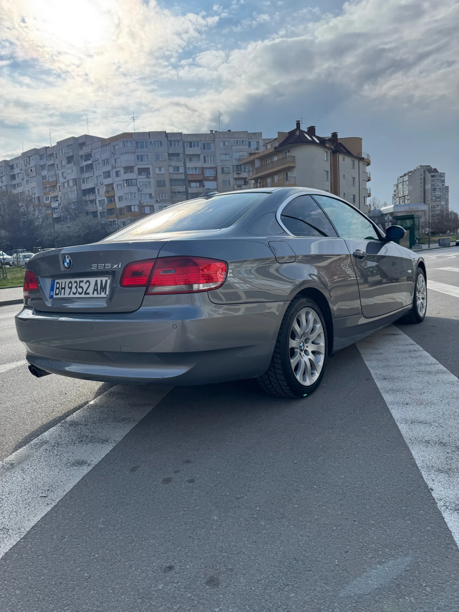 BMW 325 Xi, снимка 5 - Автомобили и джипове - 54043448