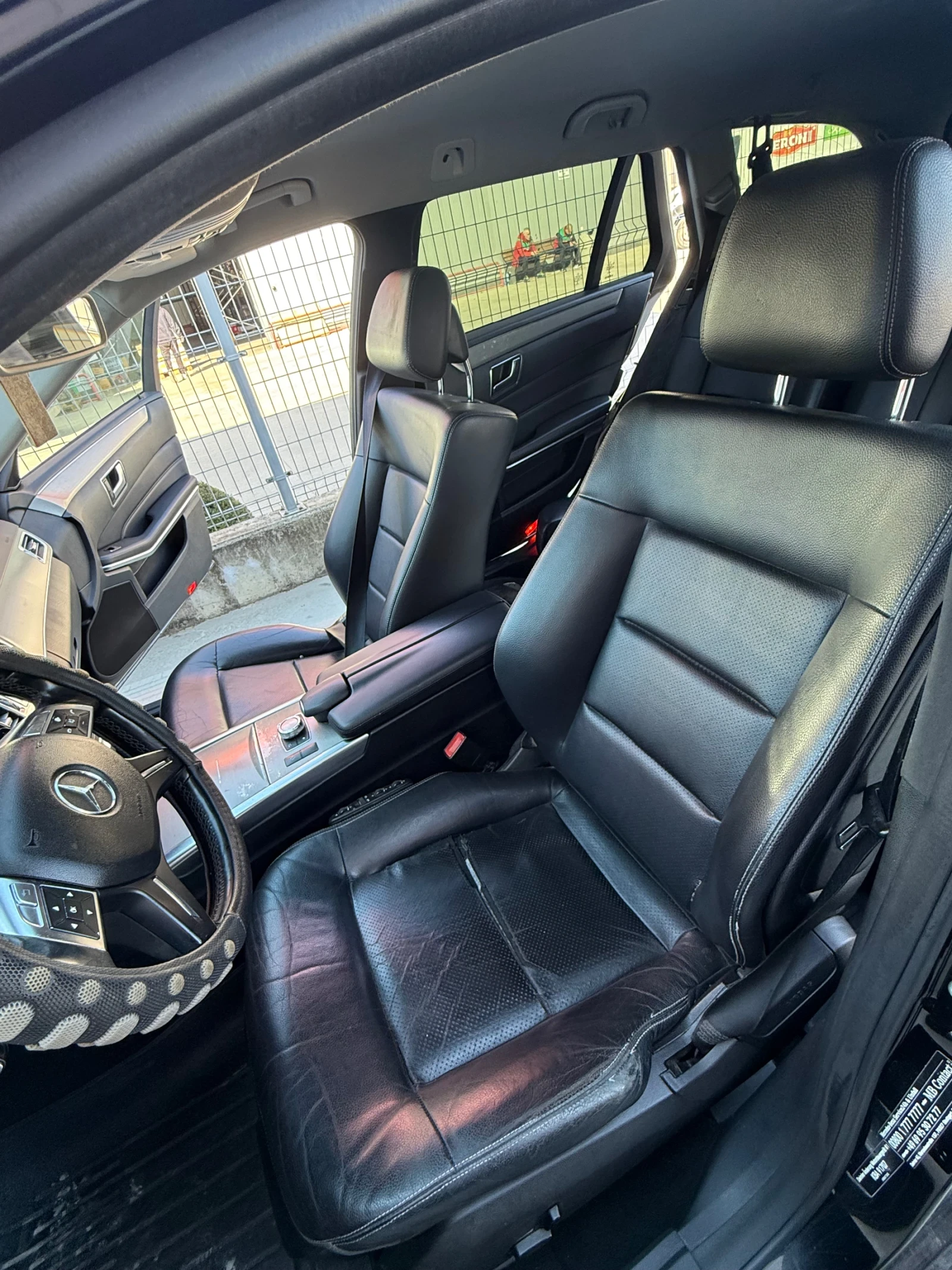 Mercedes-Benz E 200, снимка 4 - Автомобили и джипове - 54191248