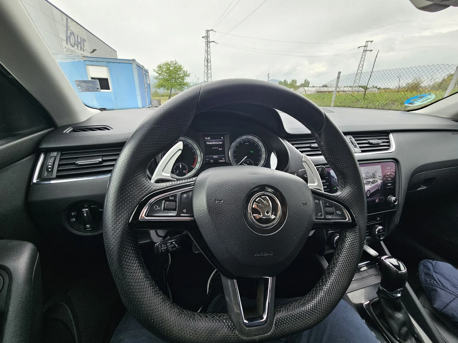 Skoda Octavia 2.0тди 150 Автоматик, снимка 11 - Автомобили и джипове - 54222898