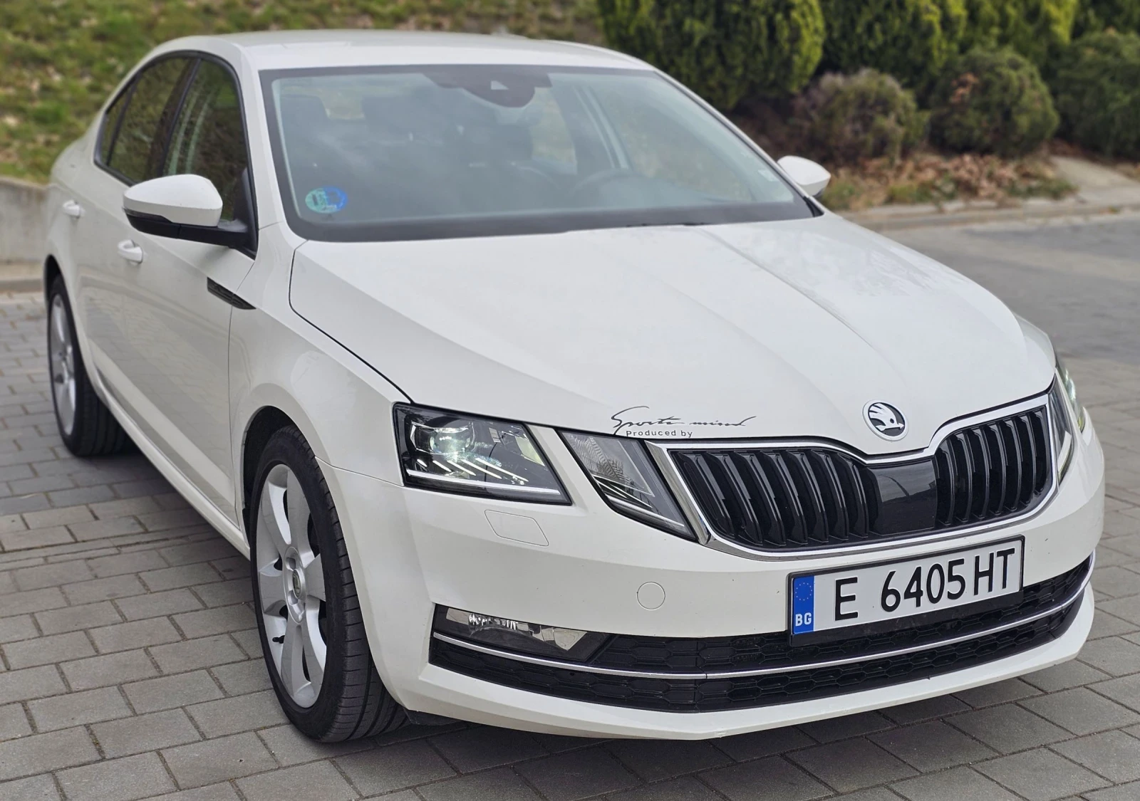 Skoda Octavia 2.0тди 150 Автоматик, снимка 2 - Автомобили и джипове - 54222898