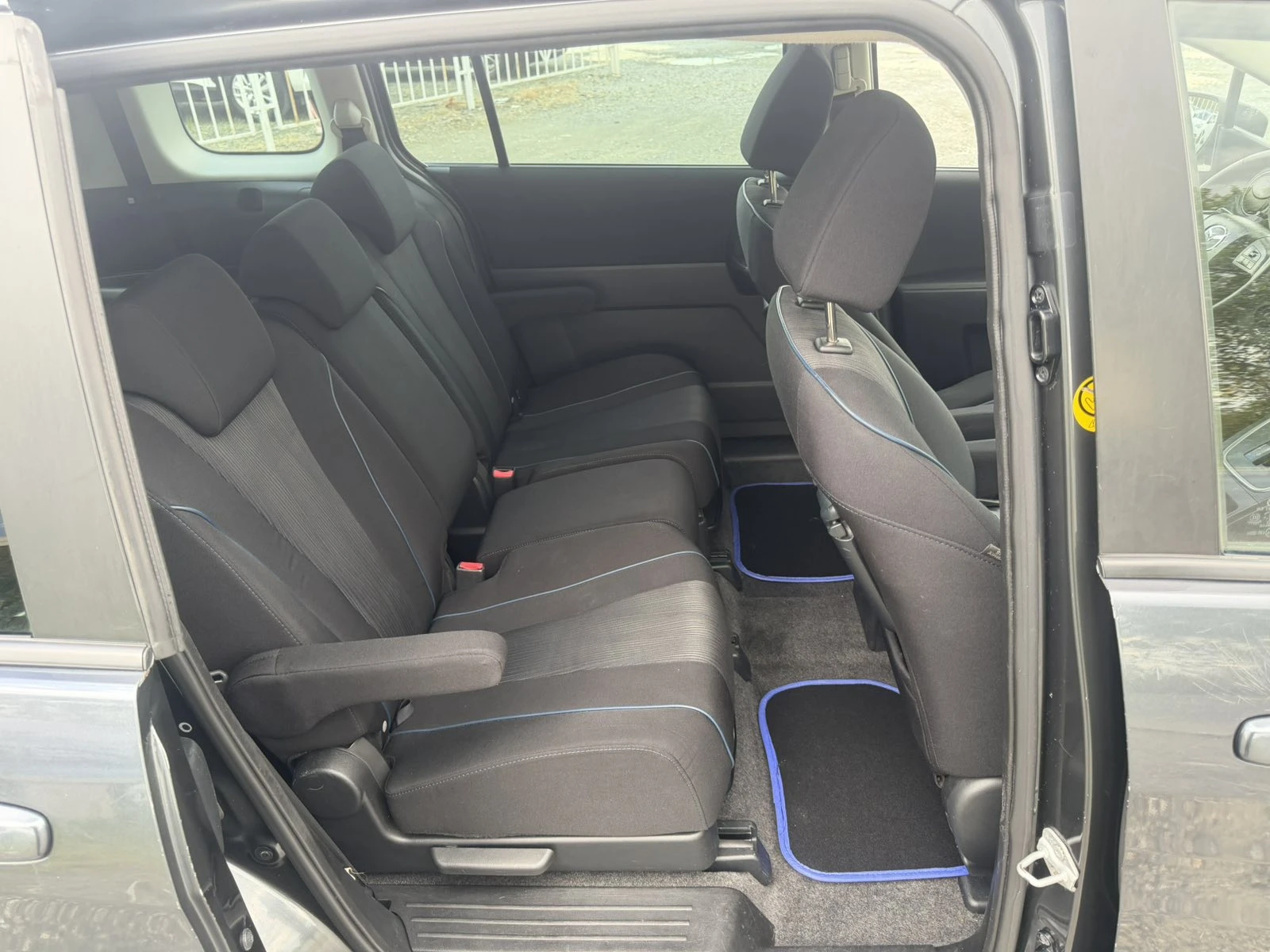 Mazda 5 2.0i - 150 �.� / ��������� / 6+ 1 ����� / ������� | Mobile.bg � ����������� 15
