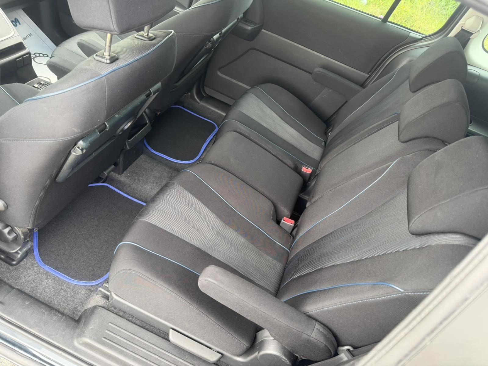 Mazda 5 2.0i - 150 �.� / ��������� / 6+ 1 ����� / ������� | Mobile.bg � ����������� 14