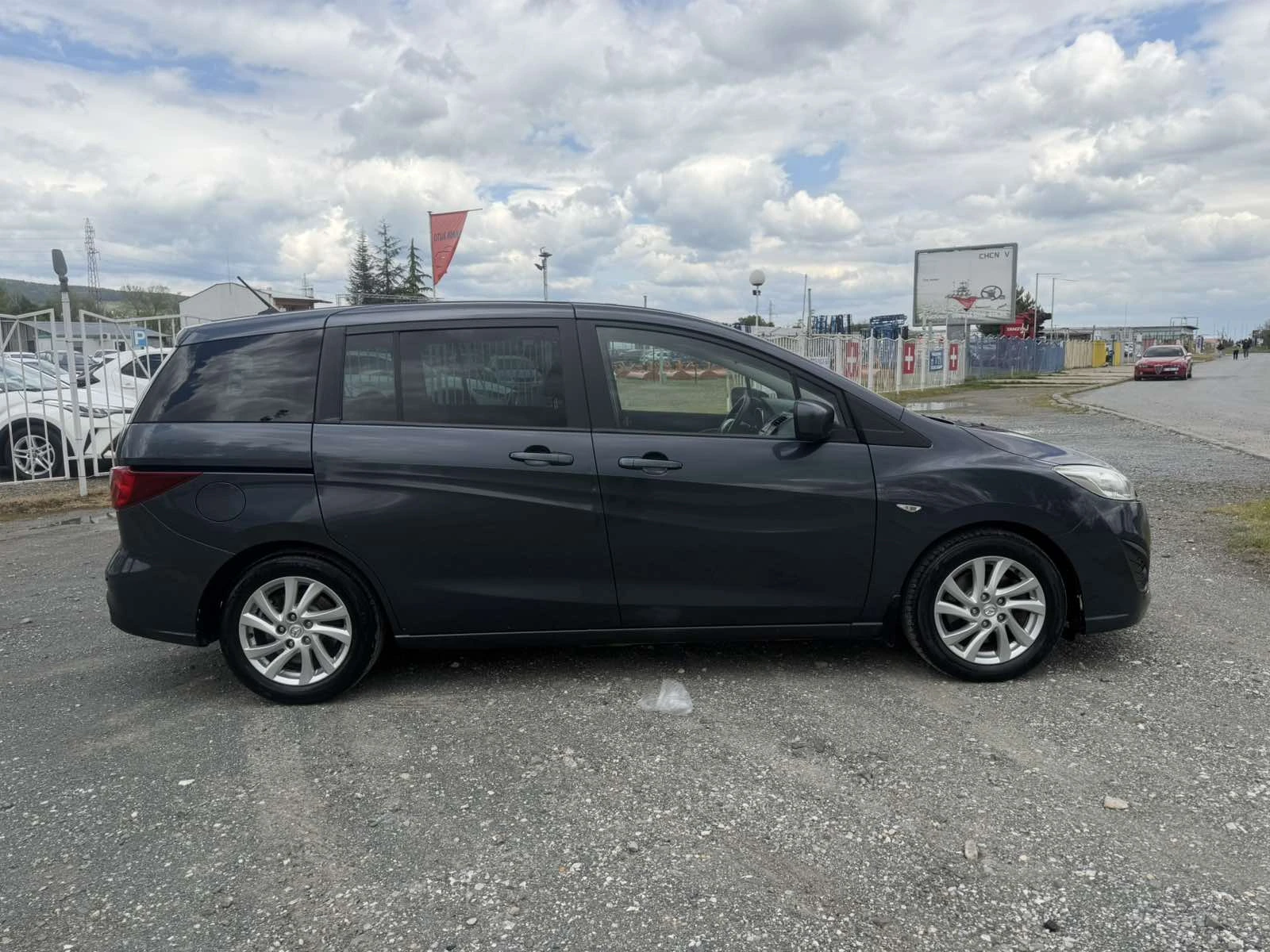 Mazda 5 2.0i - 150 �.� / ��������� / 6+ 1 ����� / ������� | Mobile.bg � ����������� 4