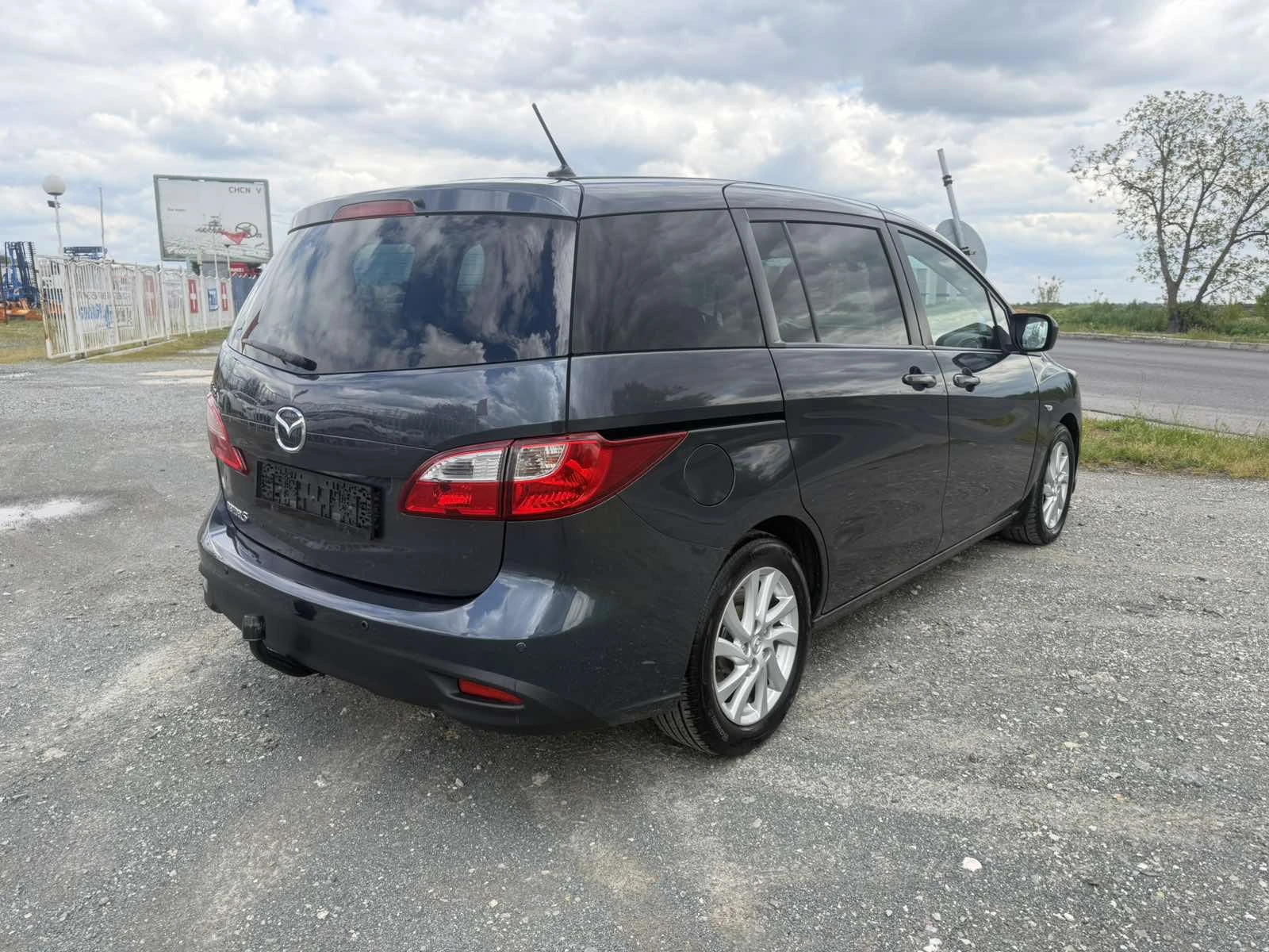Mazda 5 2.0i - 150 �.� / ��������� / 6+ 1 ����� / ������� | Mobile.bg � ����������� 5