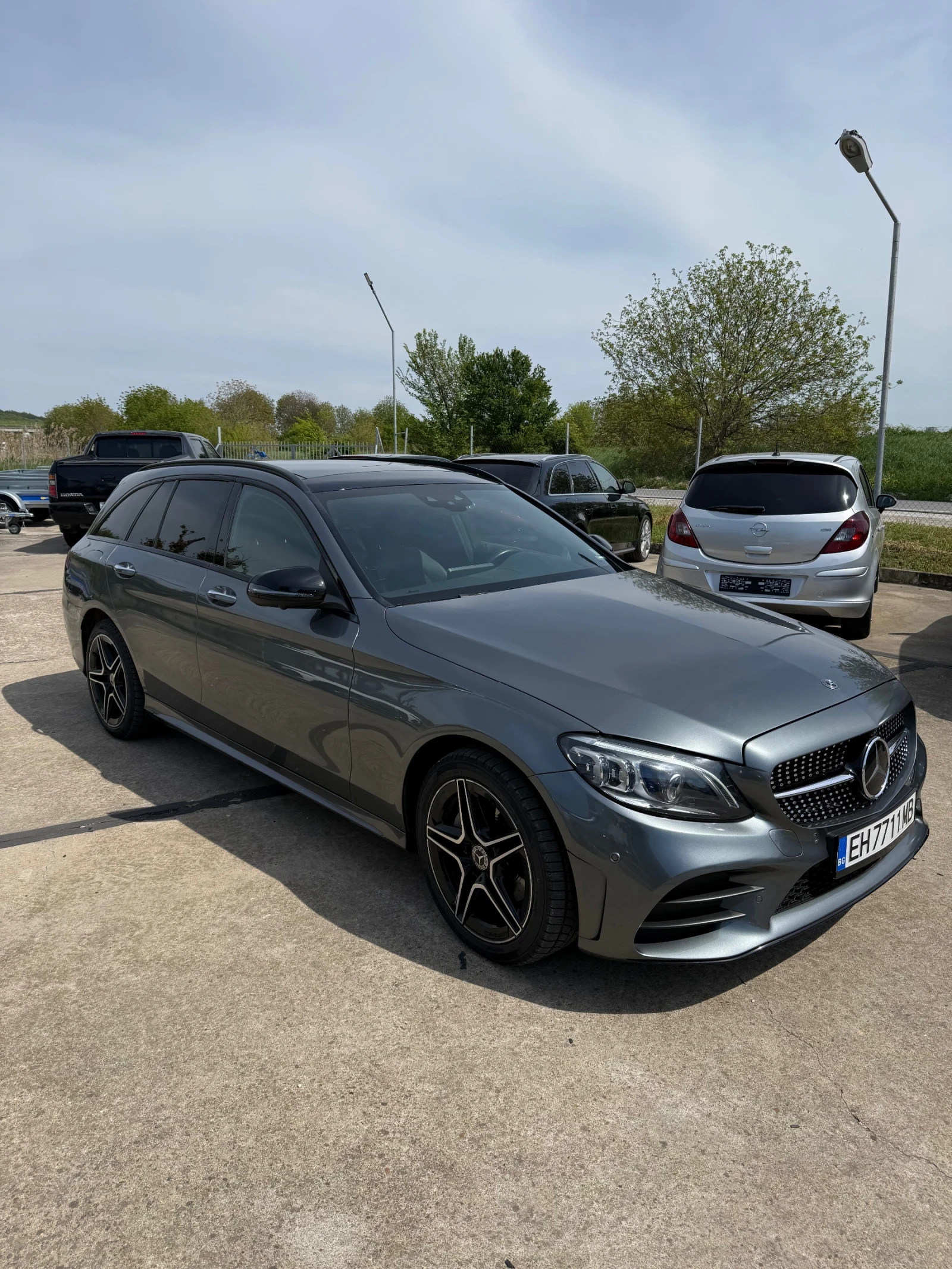 Mercedes-Benz C 220, снимка 6 - Автомобили и джипове - 54432101
