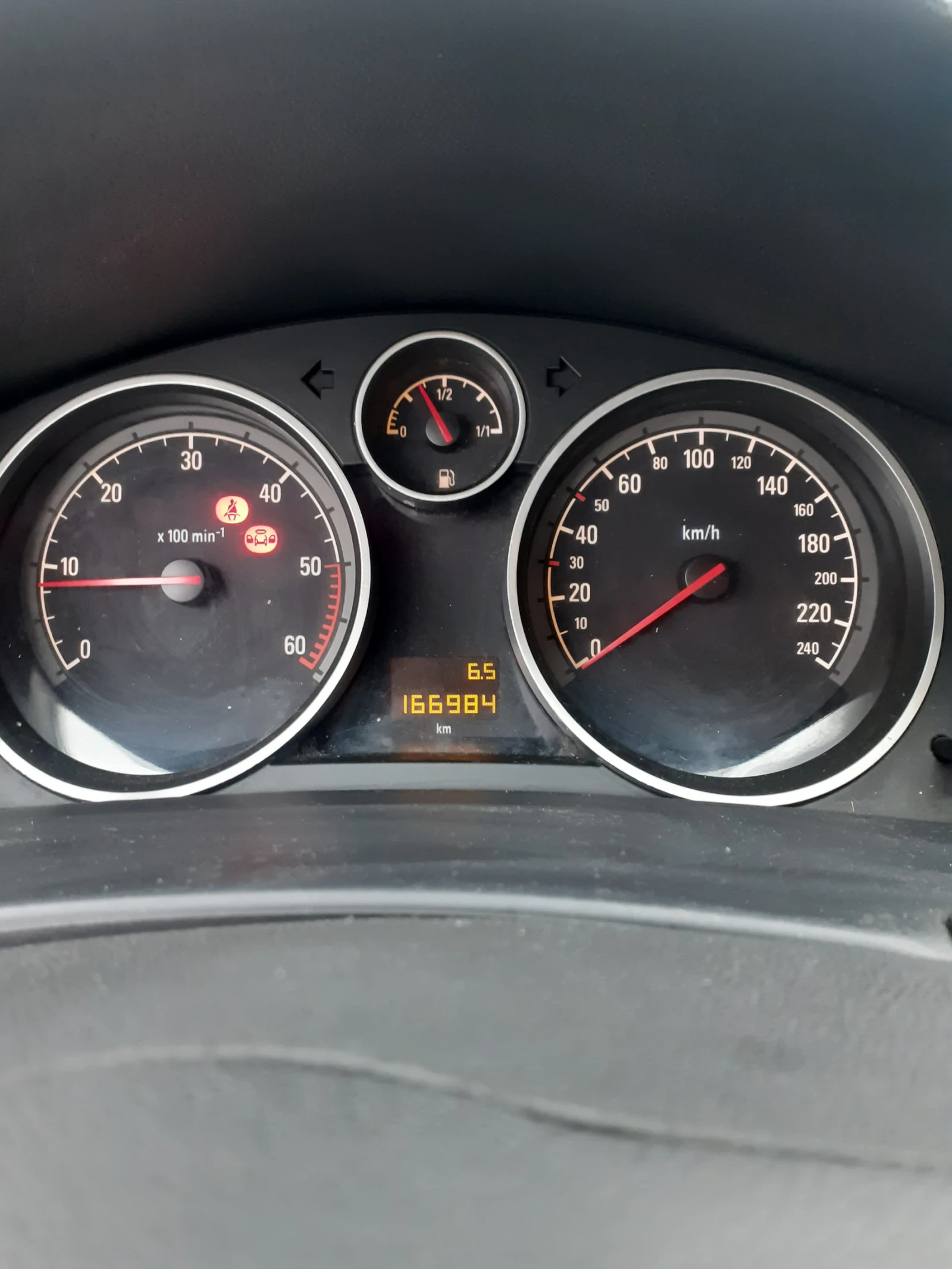 Opel Astra, снимка 9 - Автомобили и джипове - 54870023