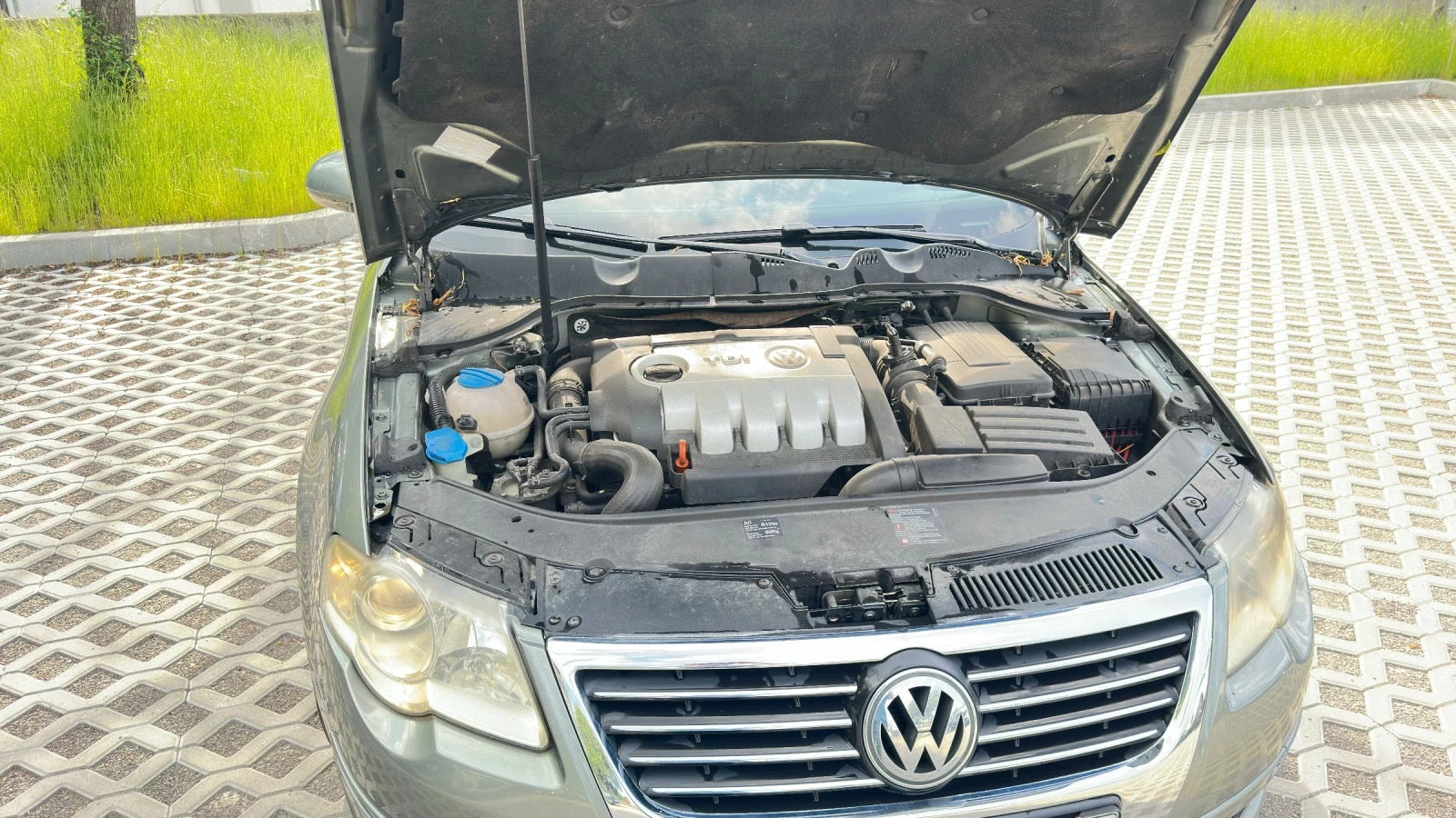 VW Passat 6, снимка 14 - Автомобили и джипове - 54992977