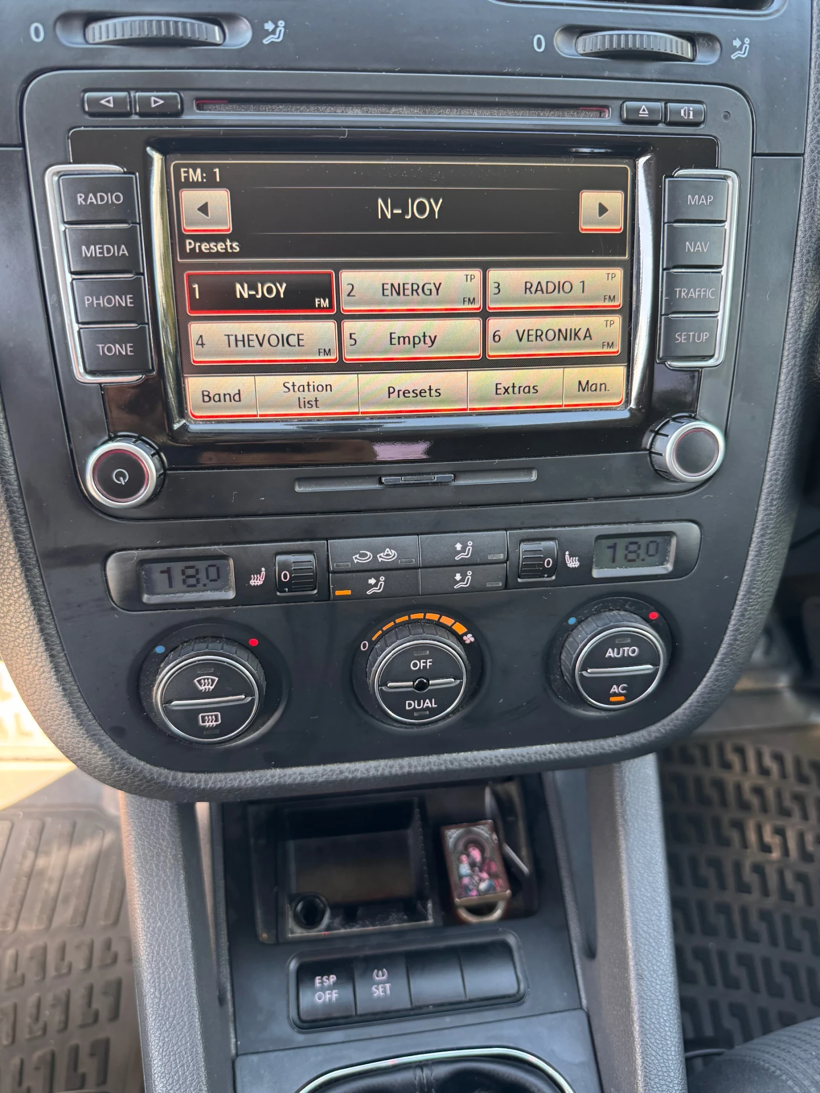 VW Golf 2.0 Common Rail, снимка 8 - Автомобили и джипове - 55314261