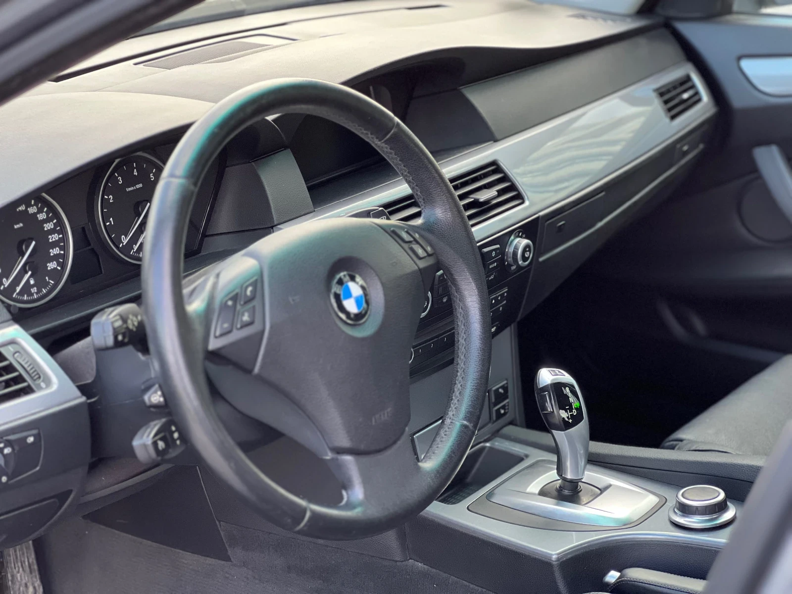 BMW 525  218к.с. Face, снимка 14 - Автомобили и джипове - 55623045
