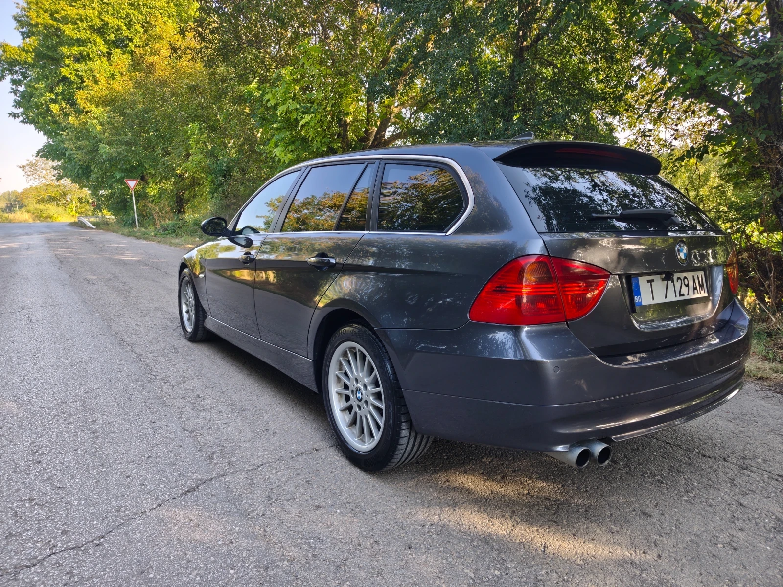 BMW 330 330 хд 231 кс, снимка 3 - Автомобили и джипове - 55903756