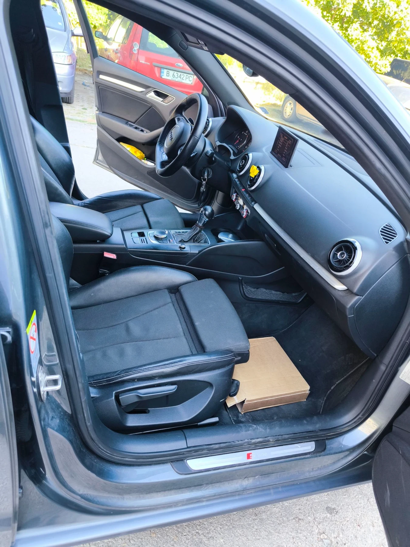 Audi A3 2.0 TDI Sportsback, снимка 8 - Автомобили и джипове - 56018934