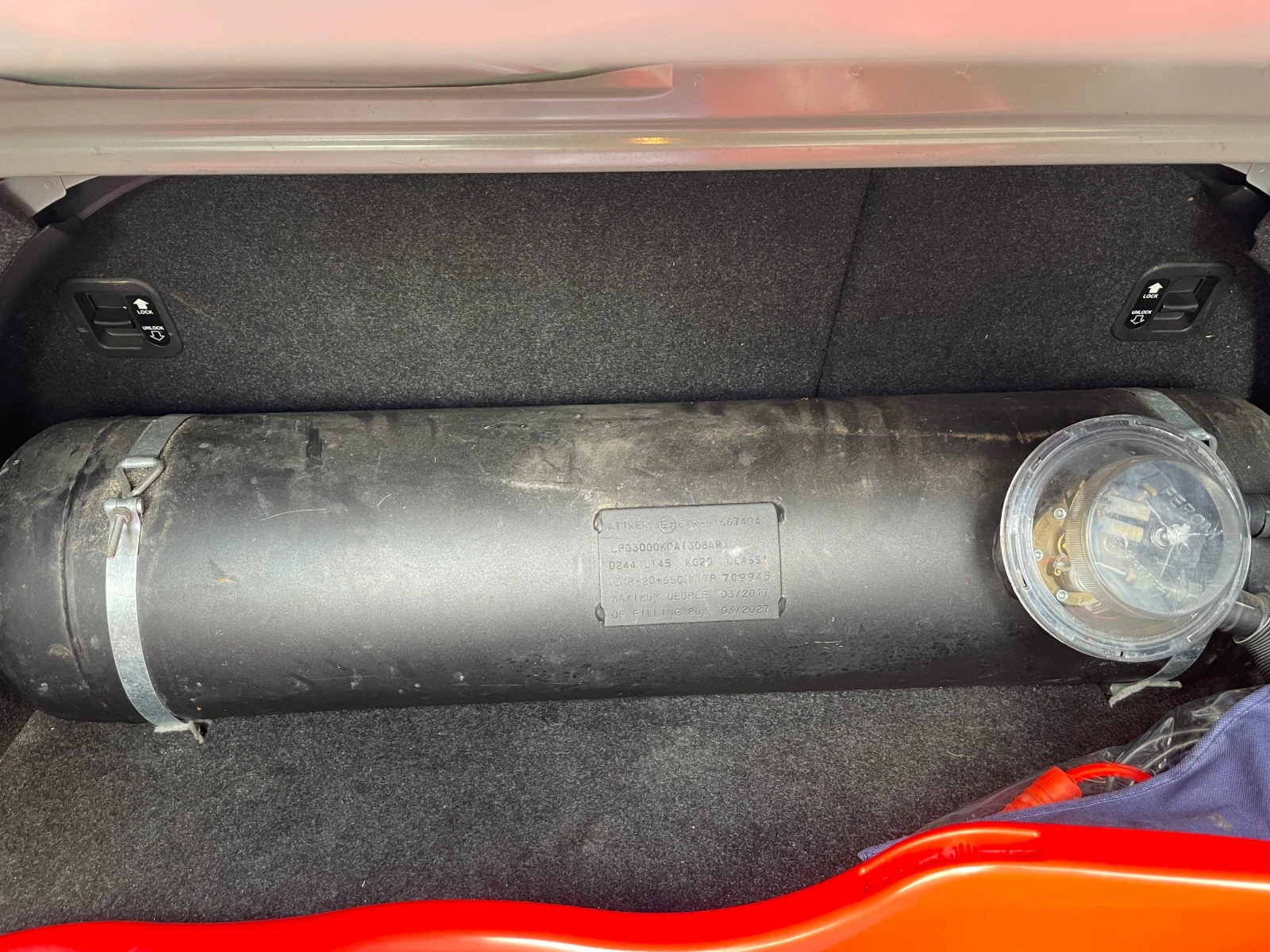 Mazda 3, снимка 8 - Автомобили и джипове - 56404412