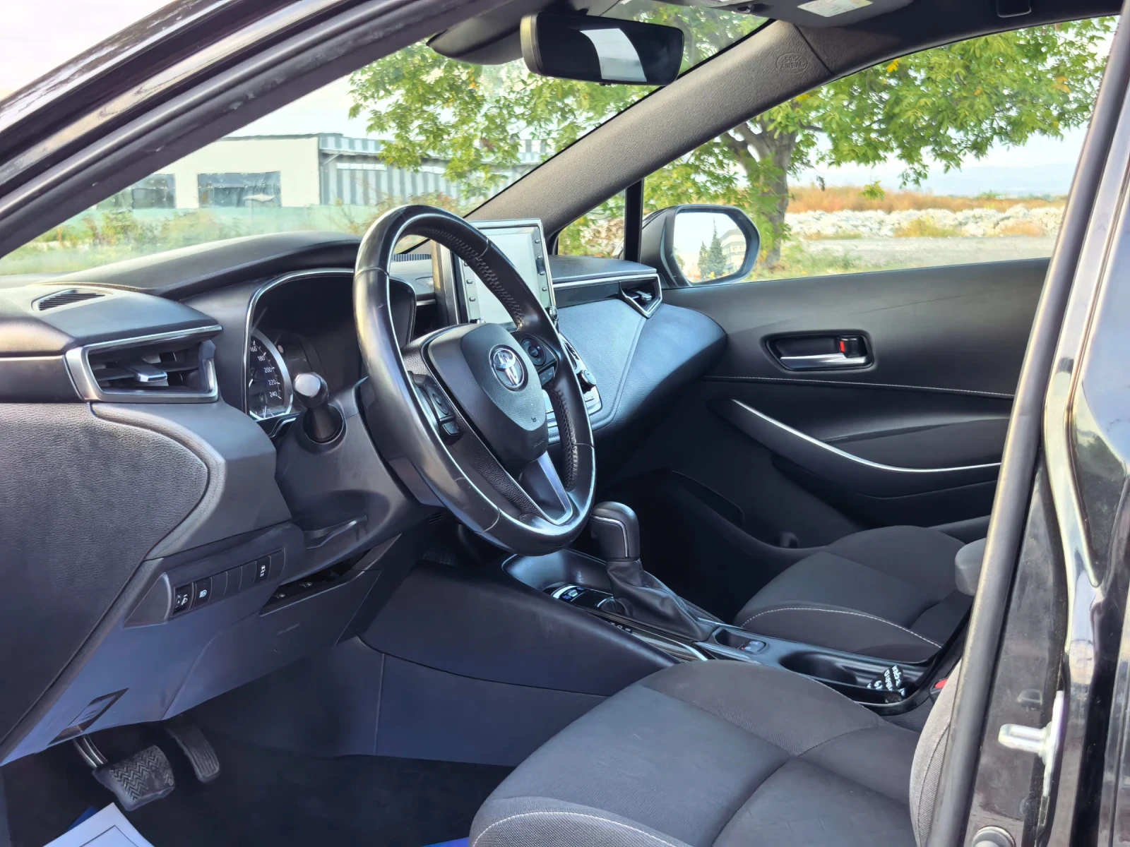 Toyota Corolla 1.8 ������ 122 �.�. ������! ��������! ������! | Mobile.bg � ����������� 8