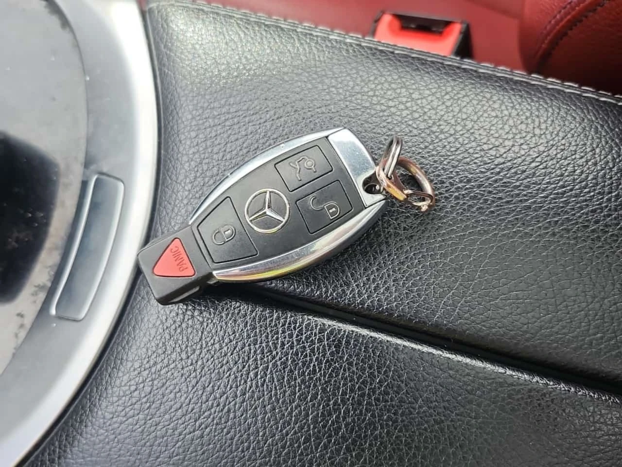 Mercedes-Benz C 300 * 4dr Sdn 4matic * CARFAX *  | Mobile.bg � ����������� 7