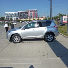 Обява за продажба на Toyota Rav4 2.2 D4D ~15 990 лв. - изображение 1