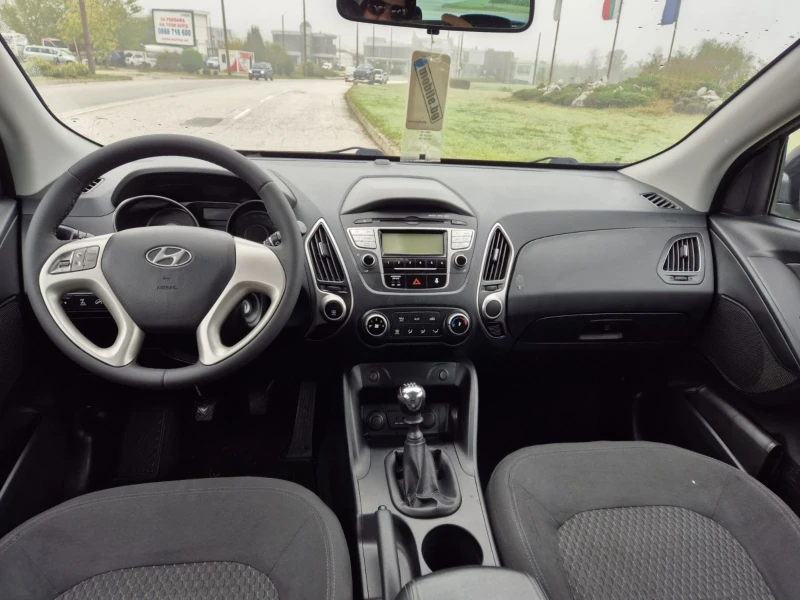 Hyundai IX35 2.0 CRDI 136hp 4x4, снимка 10 - Автомобили и джипове - 47506517